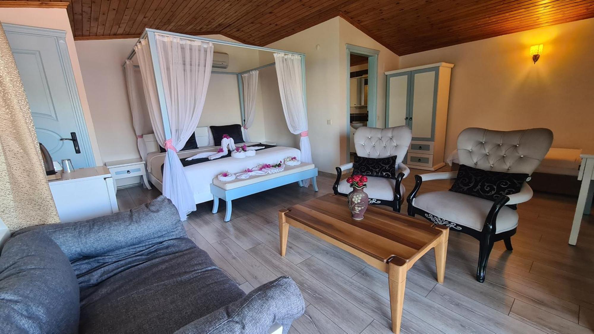 Aphrodite Hotel Bozburun Eksteriør bilde